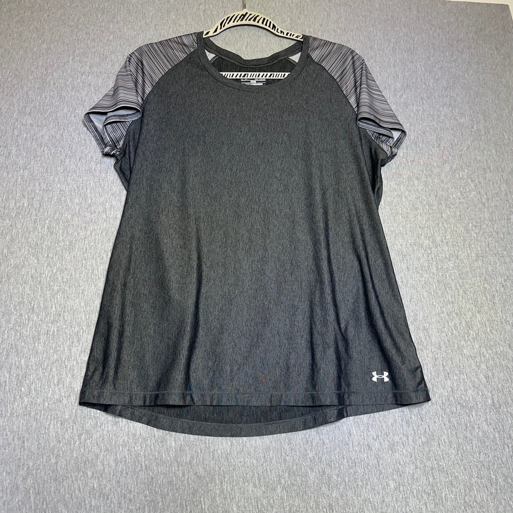 Under Armour Women's HeatGear Fitted Raglan Short-Sleeve Shirt in dark gray XL